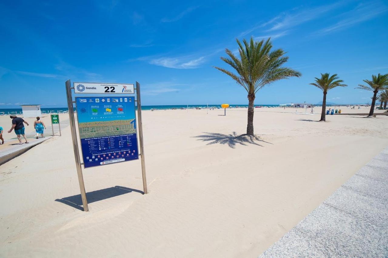 Apartament 100 M De Playa De Gandia 3 -4 Personas Parking Ascensor Exterior photo